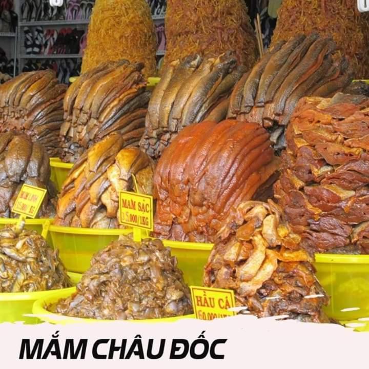 Lucky 190 Guest House Chau Doc Bagian luar foto