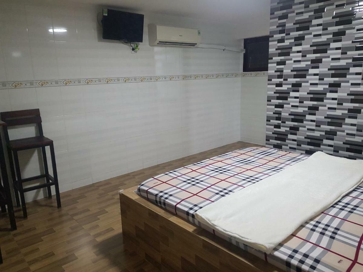 Lucky 190 Guest House Chau Doc Bagian luar foto
