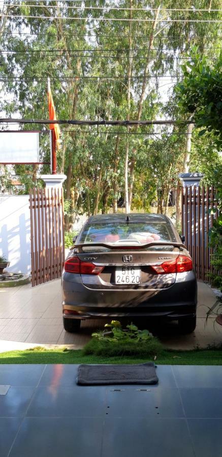 Lucky 190 Guest House Chau Doc Bagian luar foto